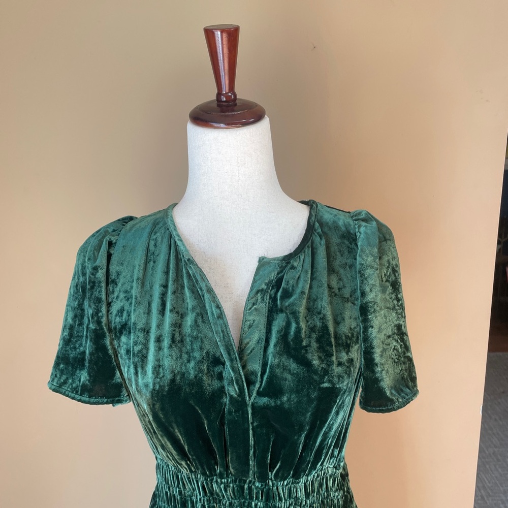 Anthropologie Somerset Velvet Tiered Maxi Dress Small Green Whimsical V Neck - Picture 3 of 9